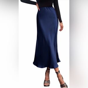 NWT Washable Satin Maxi Skirt Navy Blue Size Medium
